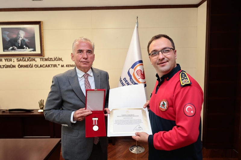 Büyükşehir İtfaiyesi’ne Devlet Üstün Fedakarlık Madalyası