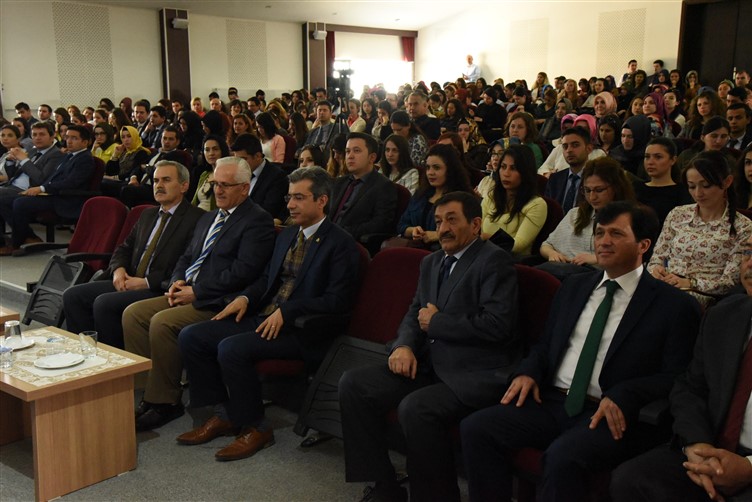 Aday Öğretmen Yetiştirme Süreci Dolu Dolu Devam Ediyor