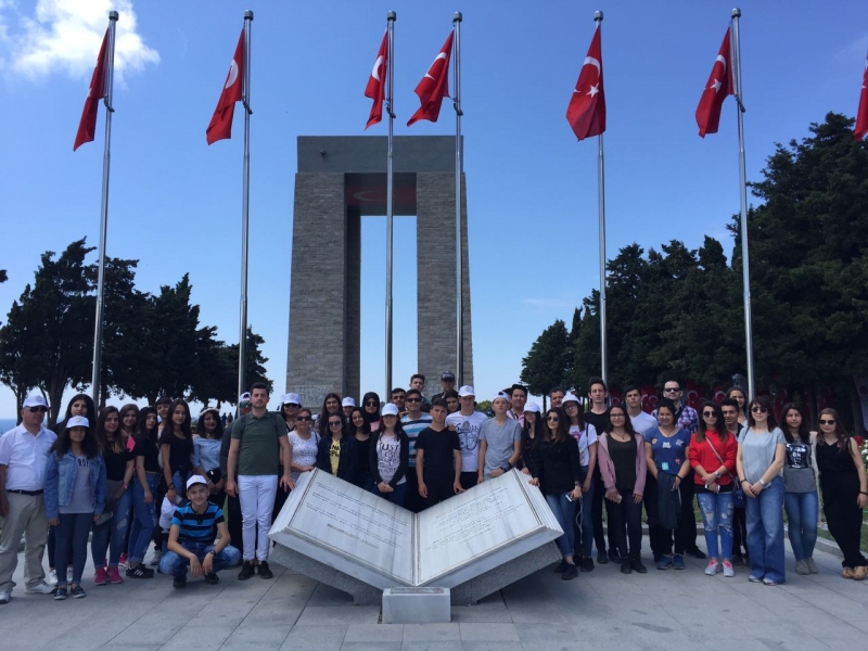 Başkan Özbaş’tan öğrencilere Dalyan ve Çanakkale gezisi jesti