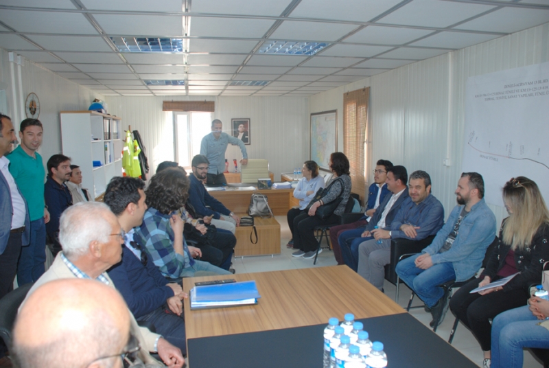 İnşaat Mühendisleri Odası Denizli Şubesi, inşaatı devam eden Honaz Tüneli` ne teknik gezi düzenledi...