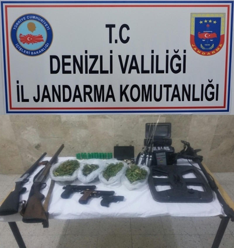 JANDARMA’DAN UYUŞTURUCU TACİRLERİNE GEÇİT YOK