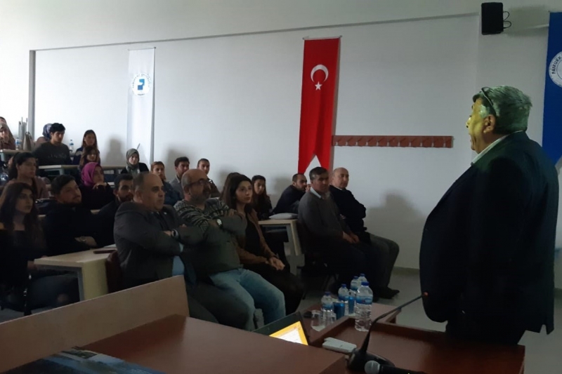 PAÜ Uygulamalı Bilimler Yüksekokulunda “Akıllı Köy” Konferansı