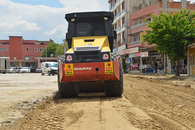 SARAYKÖY'DE YOL YAPIM ÇALIŞMALARINDAN GÖRÜNTÜLER 