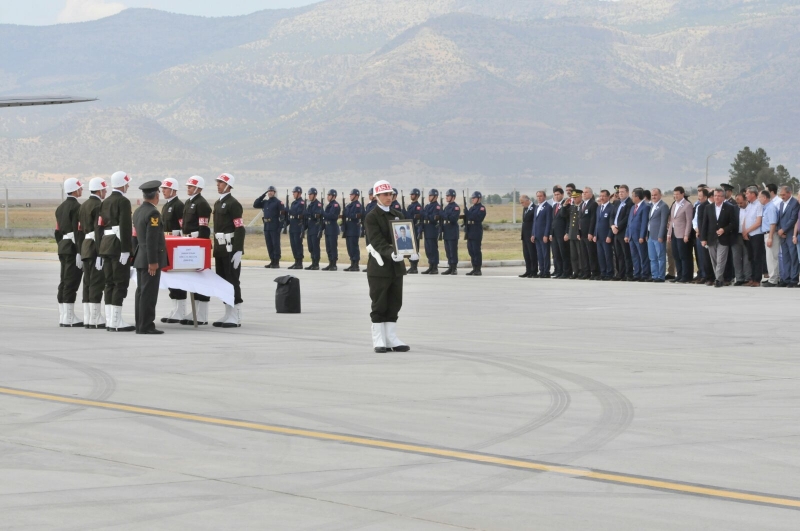 Şehit Uzman Jandarma Dualarla Memleketine Uğurlandı