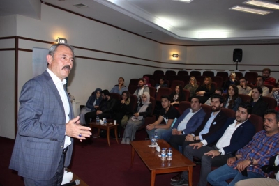 AK Parti Denizli Milletvekili Şahin Tin’den 19 Mayıs Mesajı;  GENÇLERİMİZE GÜVENİYORUZ