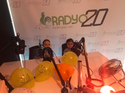 Radyo 20 Çocuklara Emanet 