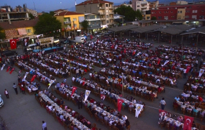 Sarayköy Belediyesi’nden 3 bin kişiye iftar