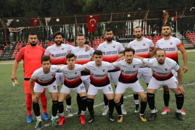 SARAYKÖYSPOR ADIM ADIM LİDERLİĞE DOĞRU YÜRÜYOR